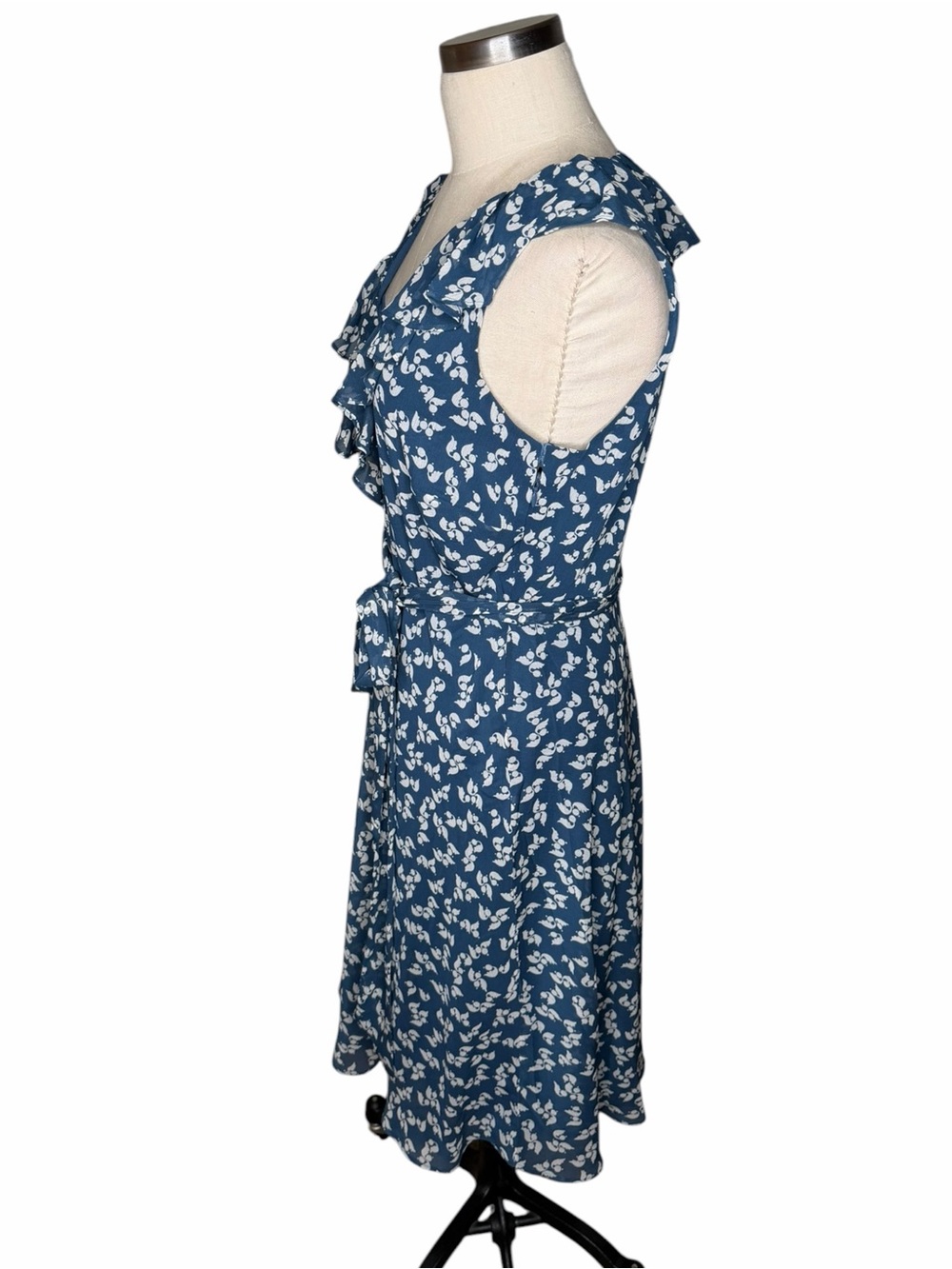 LAUREN Ralph Lauren Navy Blue Floral Ruffle Midi Dress Women's Size 6 Flutter - Picture 4 of 8